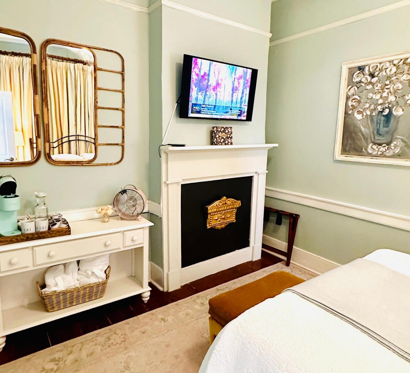 Bijou Boutique Inn Чарльстон Экстерьер фото